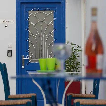 Aimou Studio's Apartment's Daire