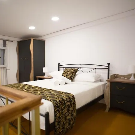 Aimou Studio's Apartment's