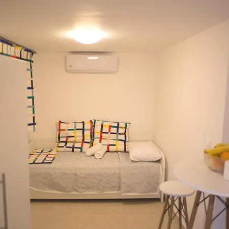 Aimou Studio's Apartment's