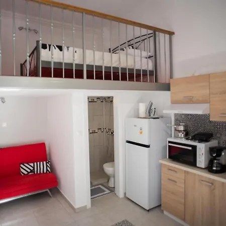 Aimou Studio's Apartment's Appartement Piraeus