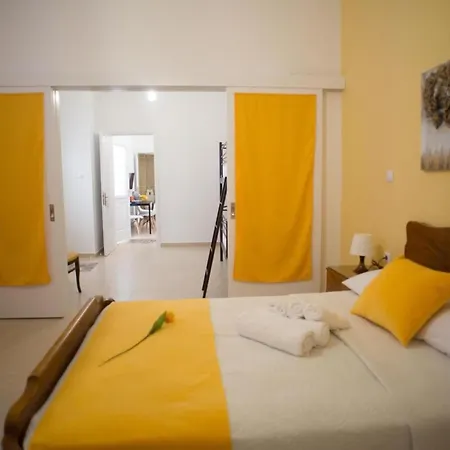 Aimou Studio's Apartment's